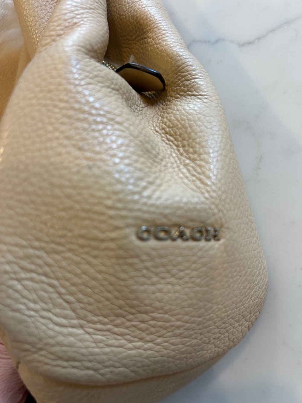 Coach Madison Leather Shoulder Tote Bag in Camel - Picture 3 of 11